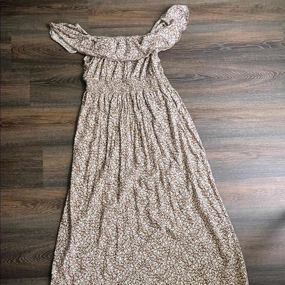 Off-Shoulder Maxi Dress